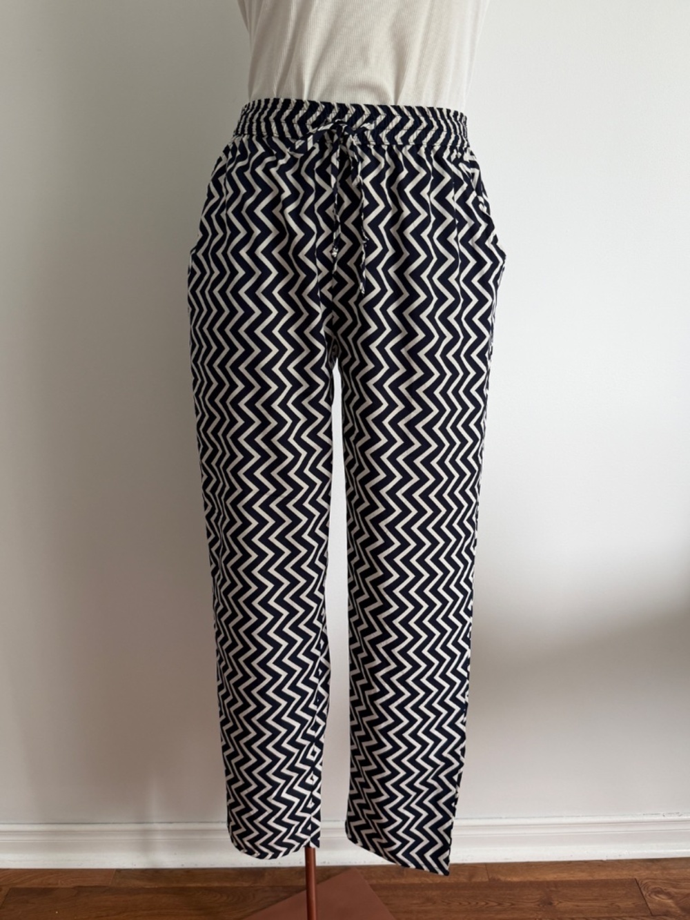 SASH - Navy Blue & White Chevron Zigzag Elastic Waist Pants